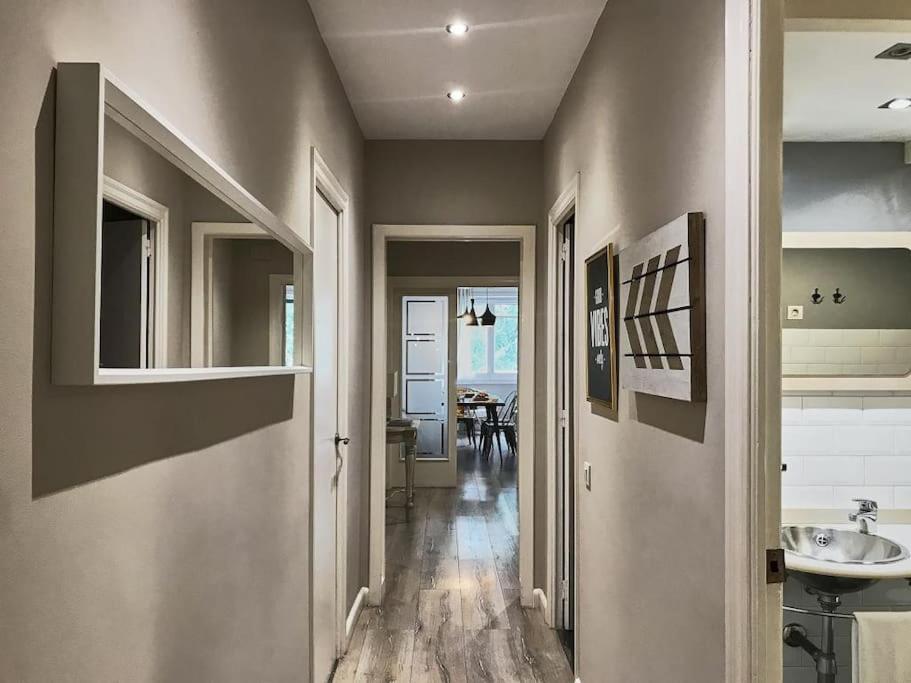 Magnificent 4 Bedroom Apartment In Eixample Барселона Екстер'єр фото